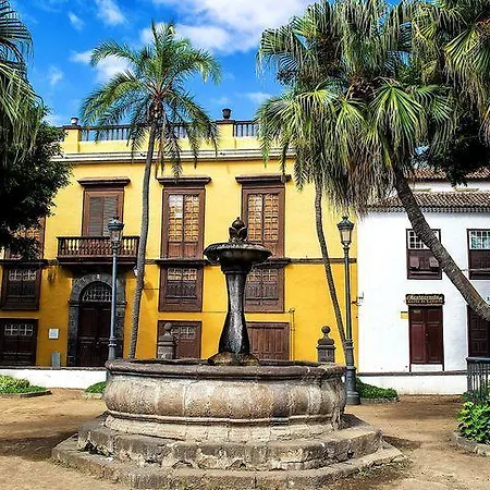 Nyaraló Vinas *